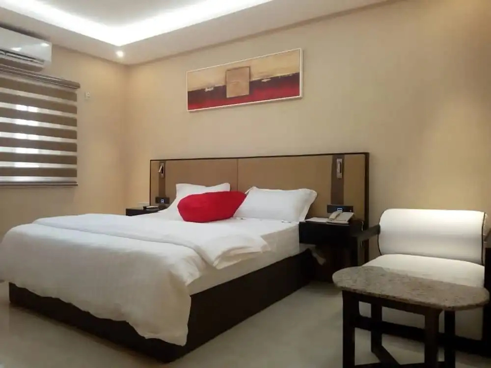Axion Hotel