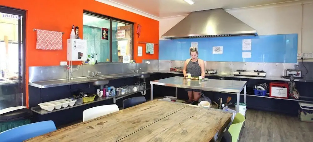 Aussitel Backpackers