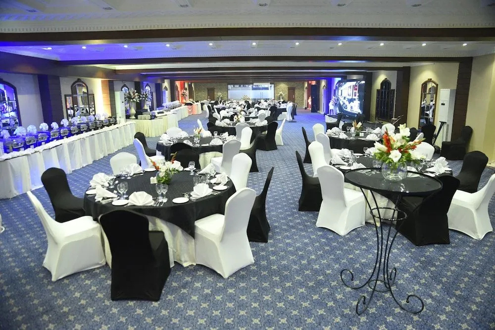 Avari Xpress Faisalabad