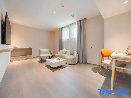 Homeinn Selected Hotel (Taiyuan Liu Xiang Bell Tower Street Scenic Area)
