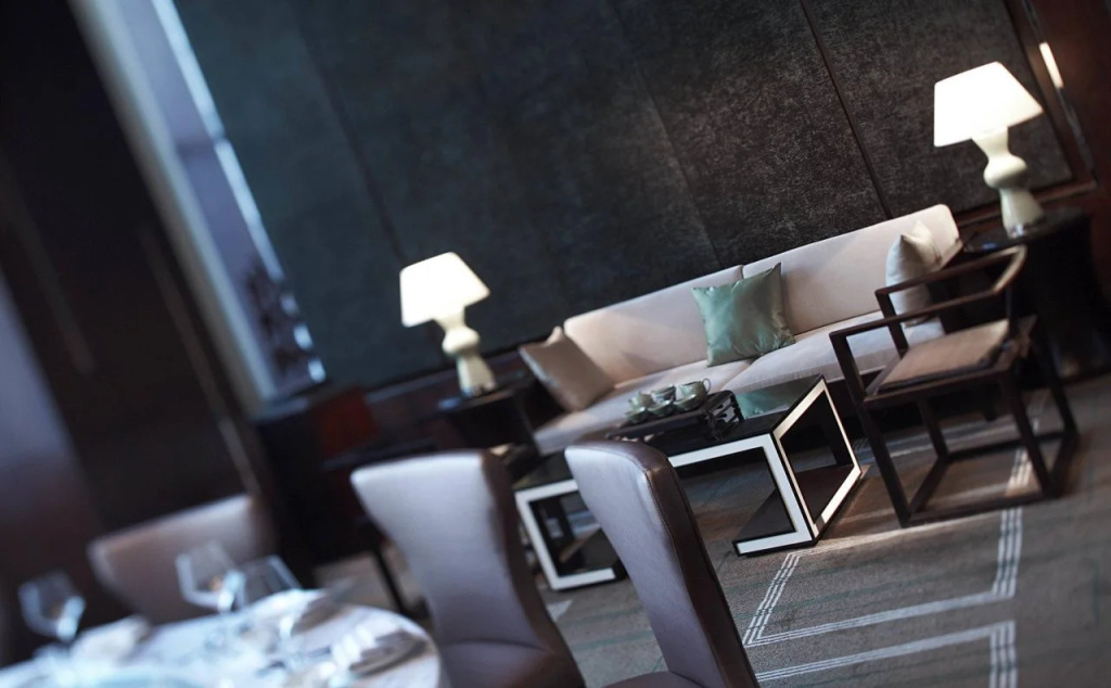 Renaissance Tianjin Lakeview Hotel