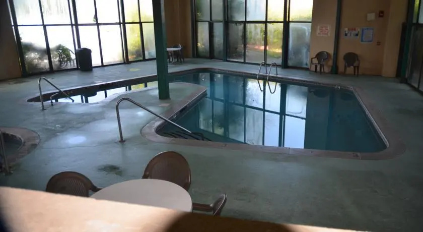 Grand Smokies Resort Lodge Pigeon Forge