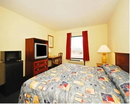 Amelia Inn & Suites