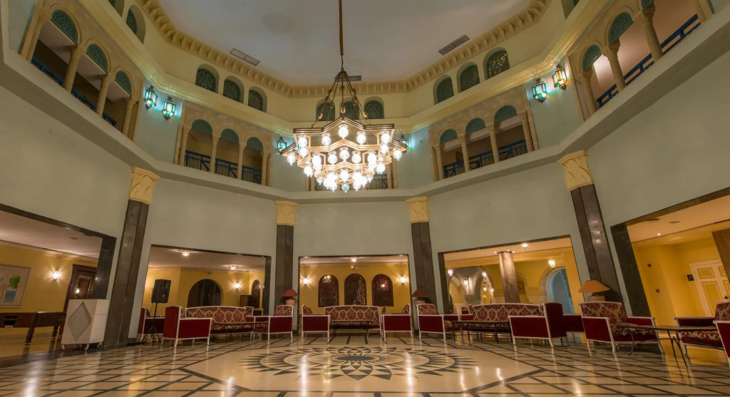 Regency Hotel & Spa