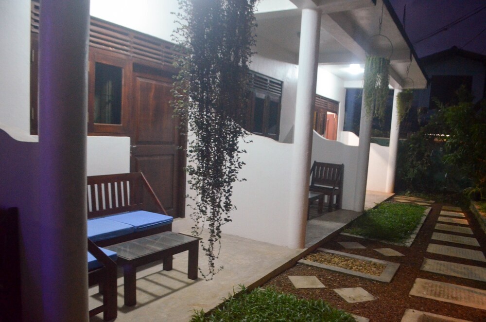 Yoho Hotel Meritha