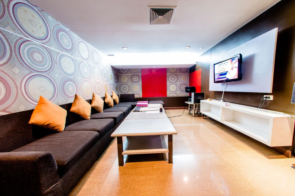 The Twin Lotus Hotel