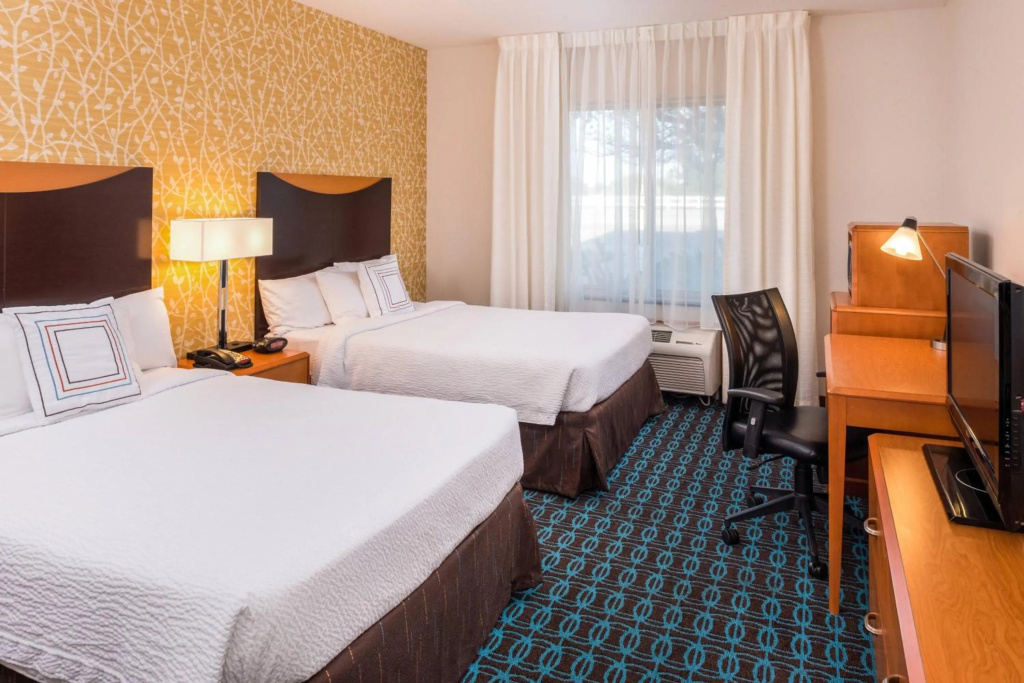 Holiday Inn Express & Suites Rock Falls by IHG