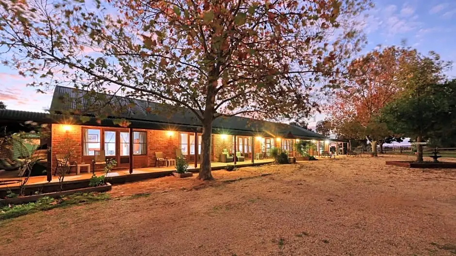 The Vineyard Motel