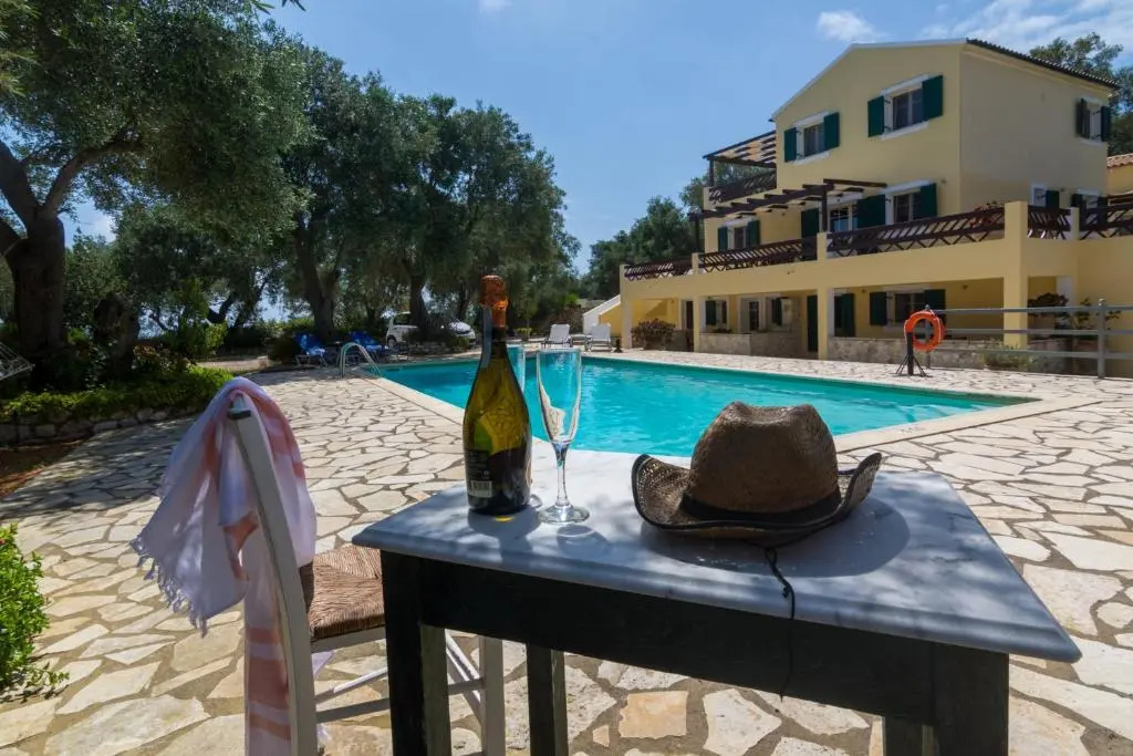 Villa Elaia Suites & Apartments No.4