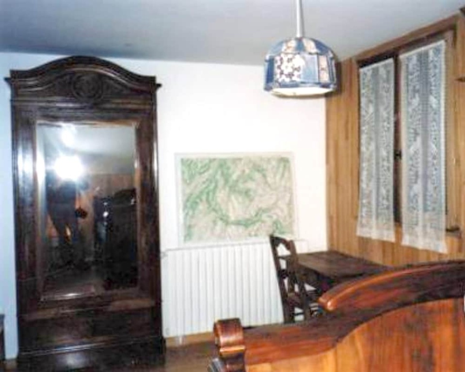 Chalet With 3 Bedrooms in La Léchère, With Wonderful Mountain View and Furnished Garden