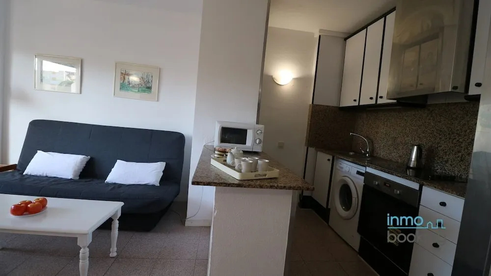 inmoBooking Cannes, con vistas a la piscina