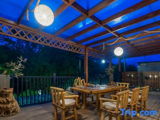Floral Hotel·Xipanshan fangjingsu (Wuyishan Scenic Spot store)