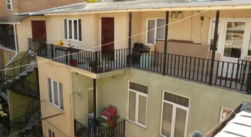 Apartment on Alexander Griboedov 16