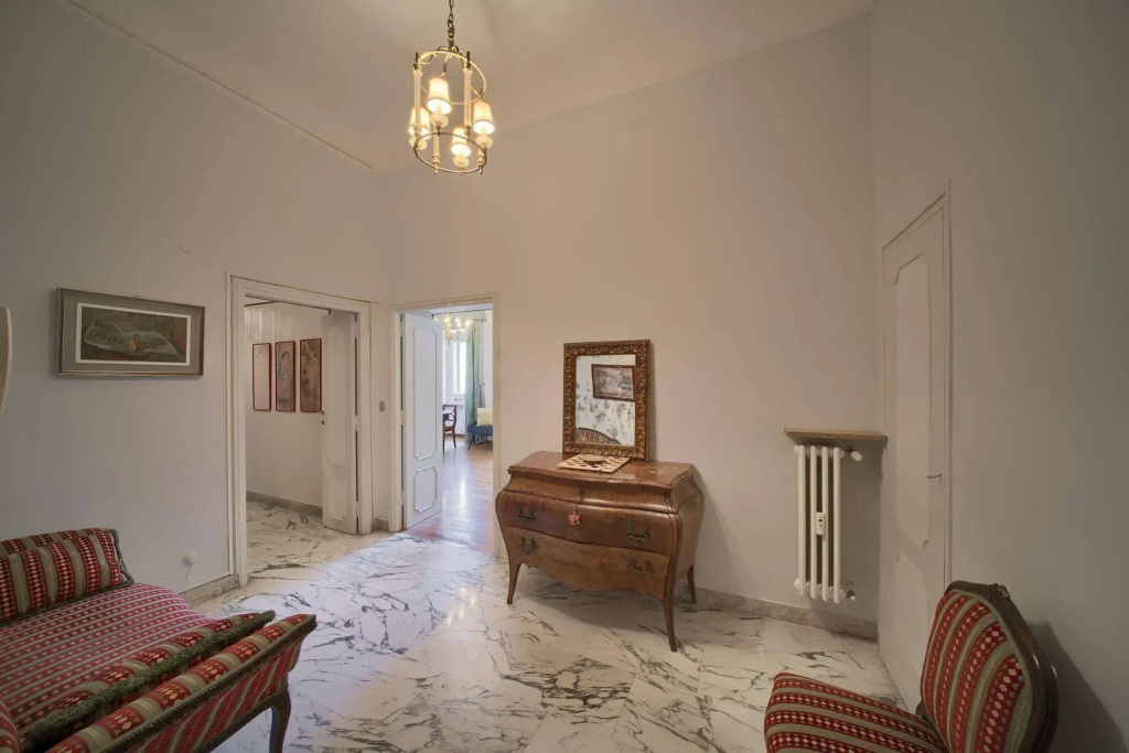 Rome Unique Spanish Steps Apartments