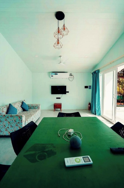 Hotel Moana Cottage Goa Near Beach