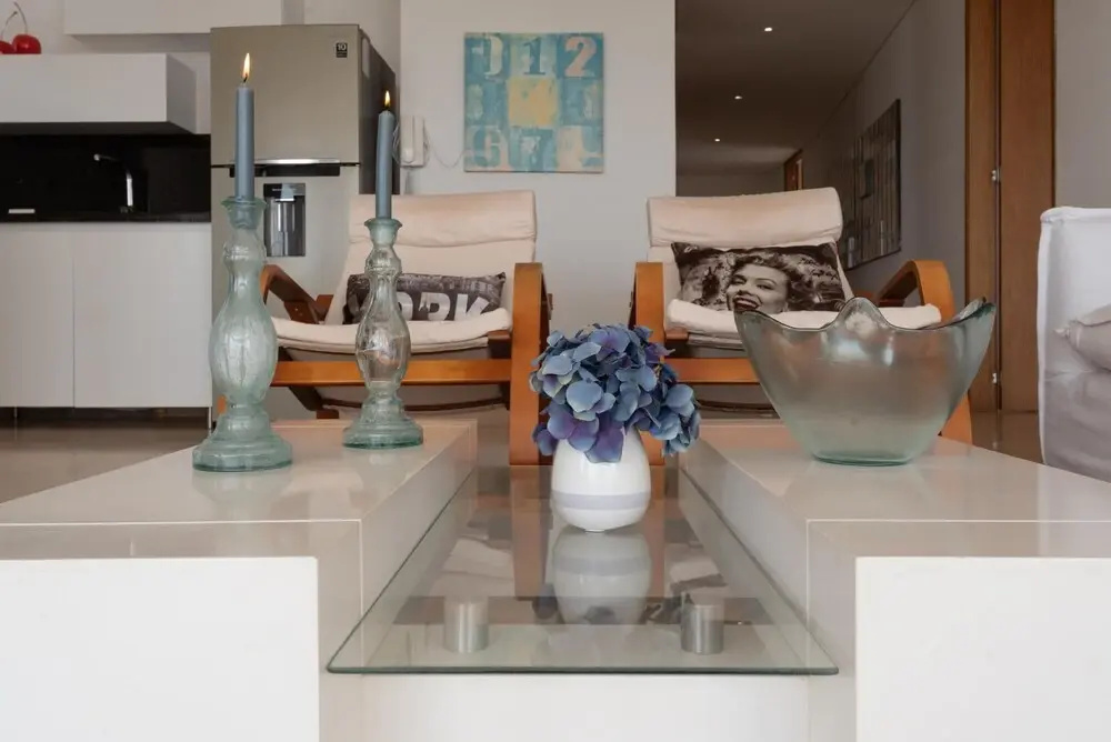 Centric 4 BR w Spacious Rooms Centro Amurallado by Huespedia