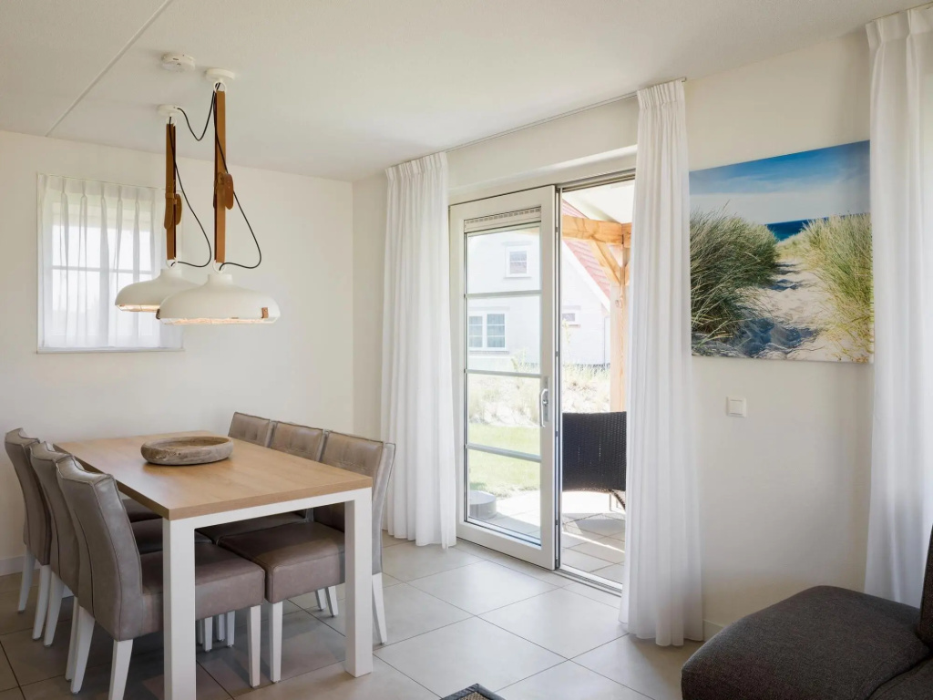 Villa Near Beach With Infrared Sauna