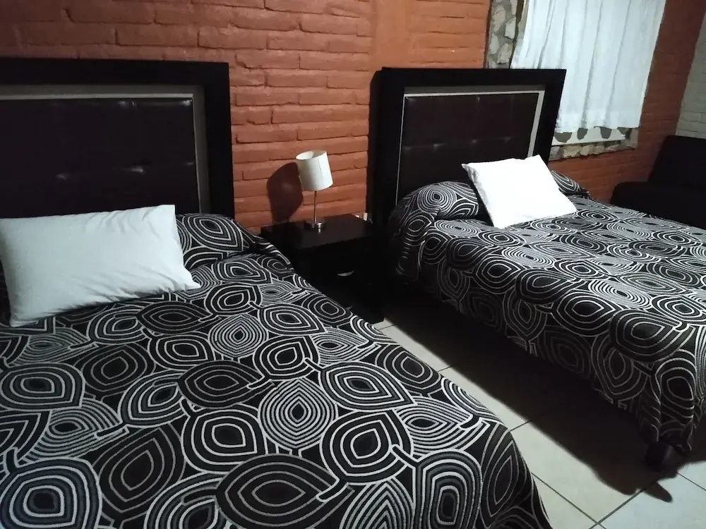 Hotel Hacienda Coyotes