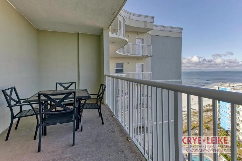Tradewinds 1206