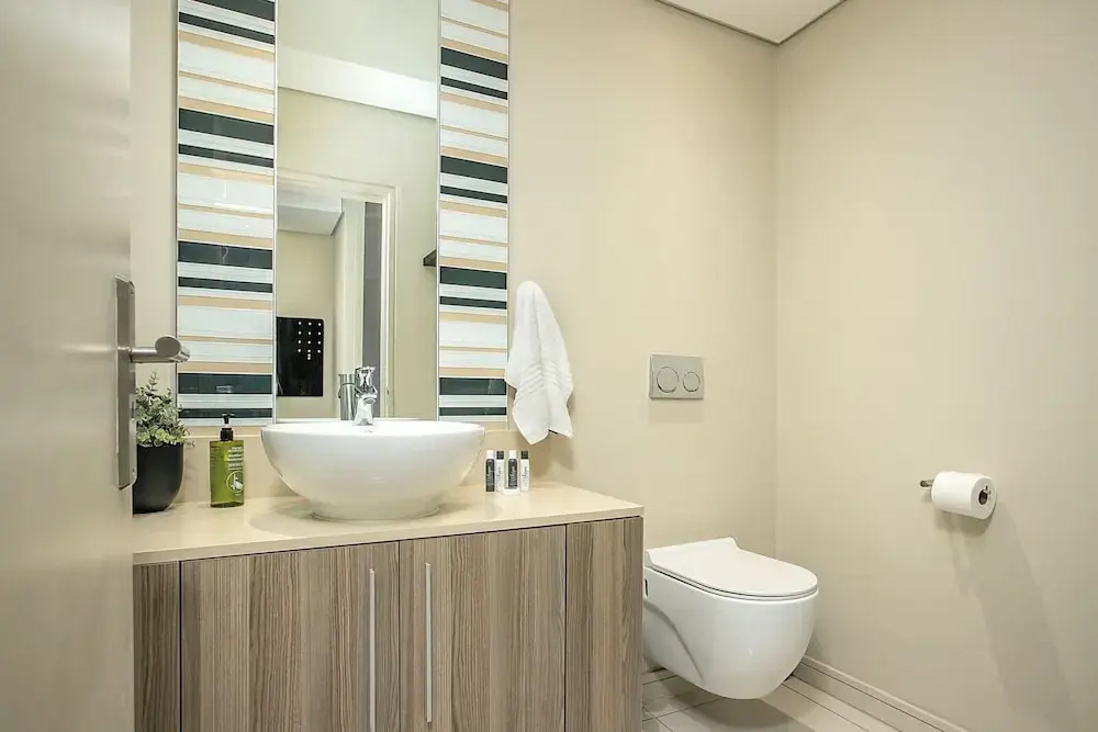 801 The Tyrwhitt Rosebank - Adults Only