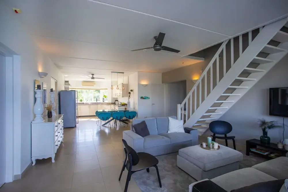 Blue Bay Beach Villa at Pool and Golfcourse