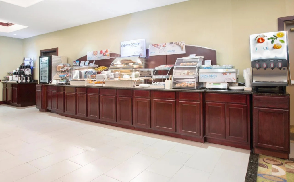 Holiday Inn Express and Suites Hotel - Pauls Valley by IHG