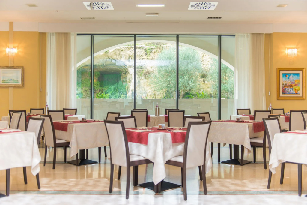 Vittoria Resort Pool & SPA