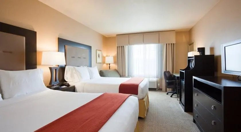 Holiday Inn Express St Joseph