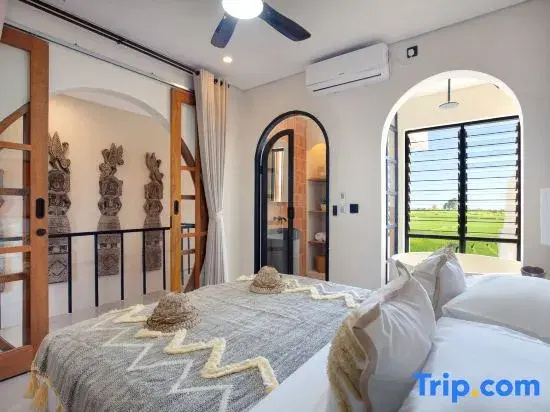 Kaba-Kaba Ricefield Luxury Loft Near Pererenan & Seseh Option Unit1BR or 2BR Private Nothing Shared