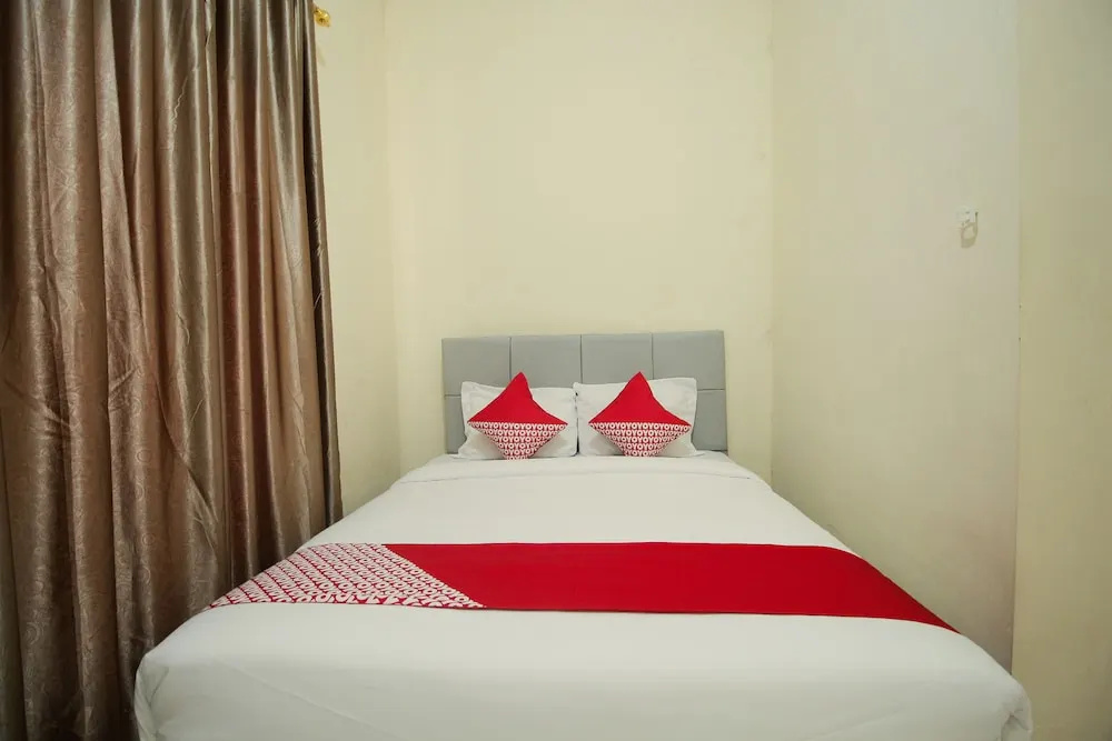 Fabio Guest House By OYO Rooms