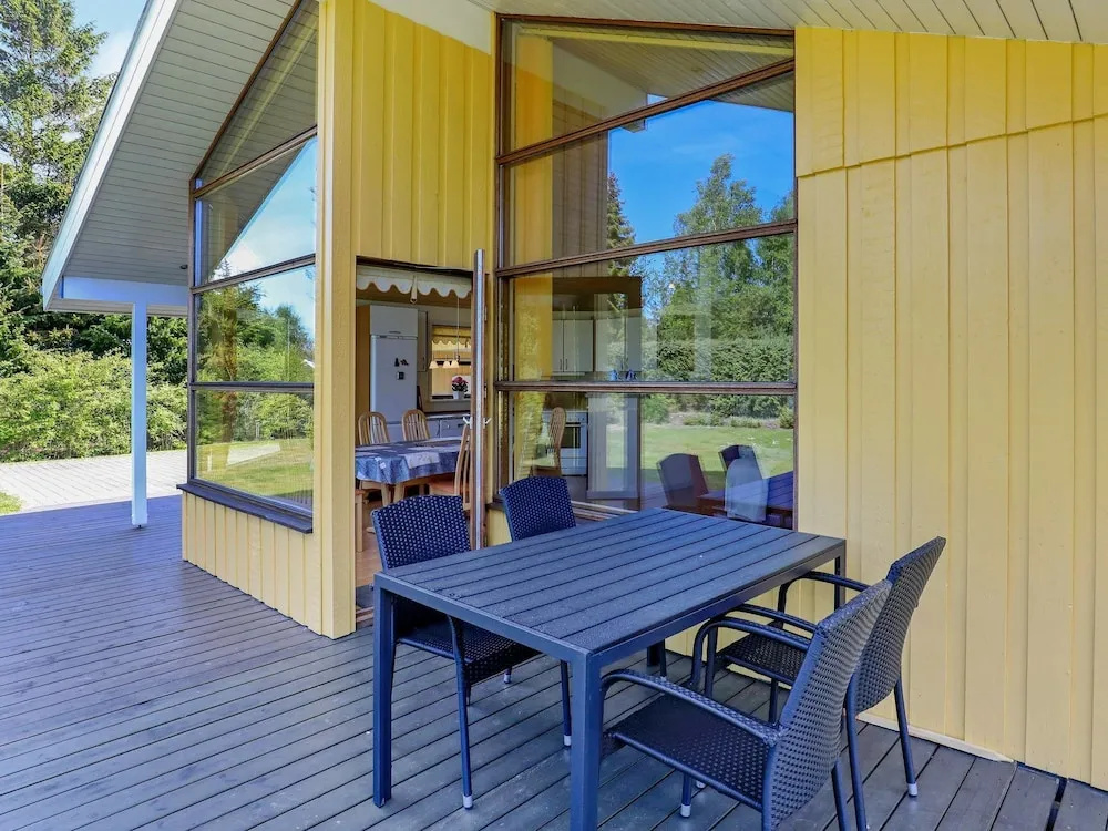 Luxurious Holiday Home Near Hals With Whirlpool