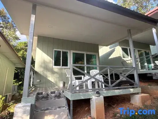 Little Bailan Retreat - Jungle & river view