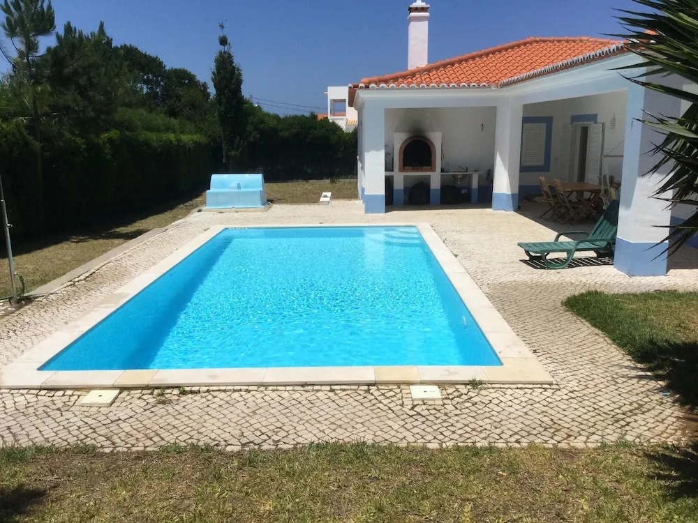 Villa With 4 Bedrooms in Aljezur, With Private Pool and Enclosed Garde