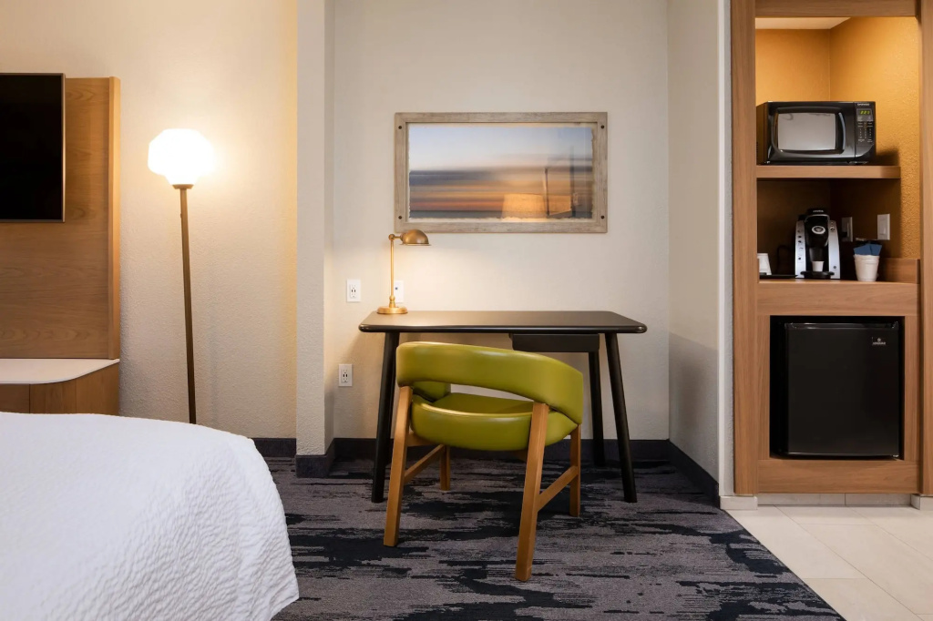 Wingate by Wyndham Charleston