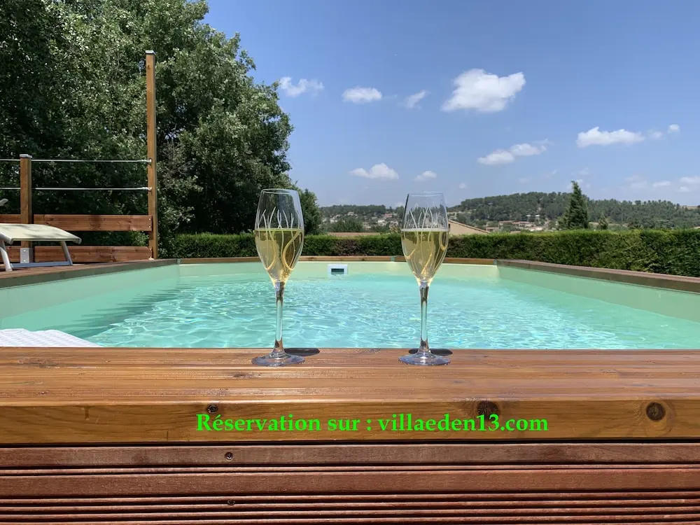 Studios Villa Eden