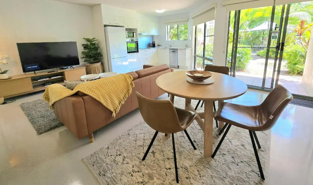 Noosa River Retreat Holiday Apartments