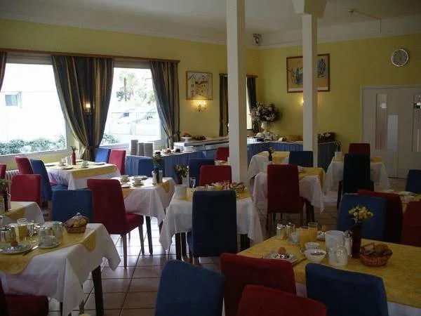 Hotel Excelsior