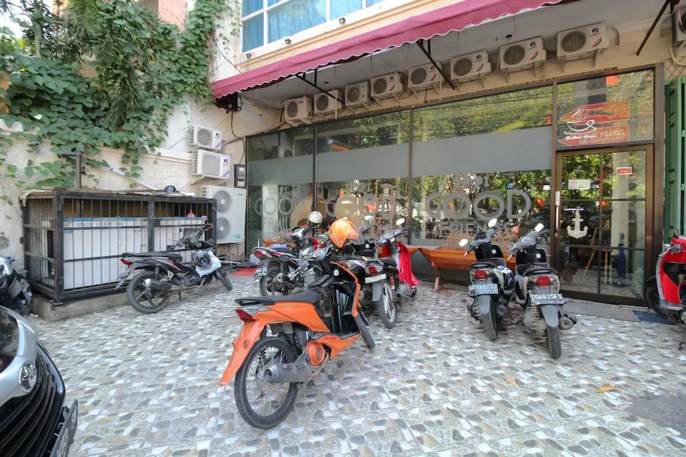 Airy Panakkukang Bougenville 26 Makassar
