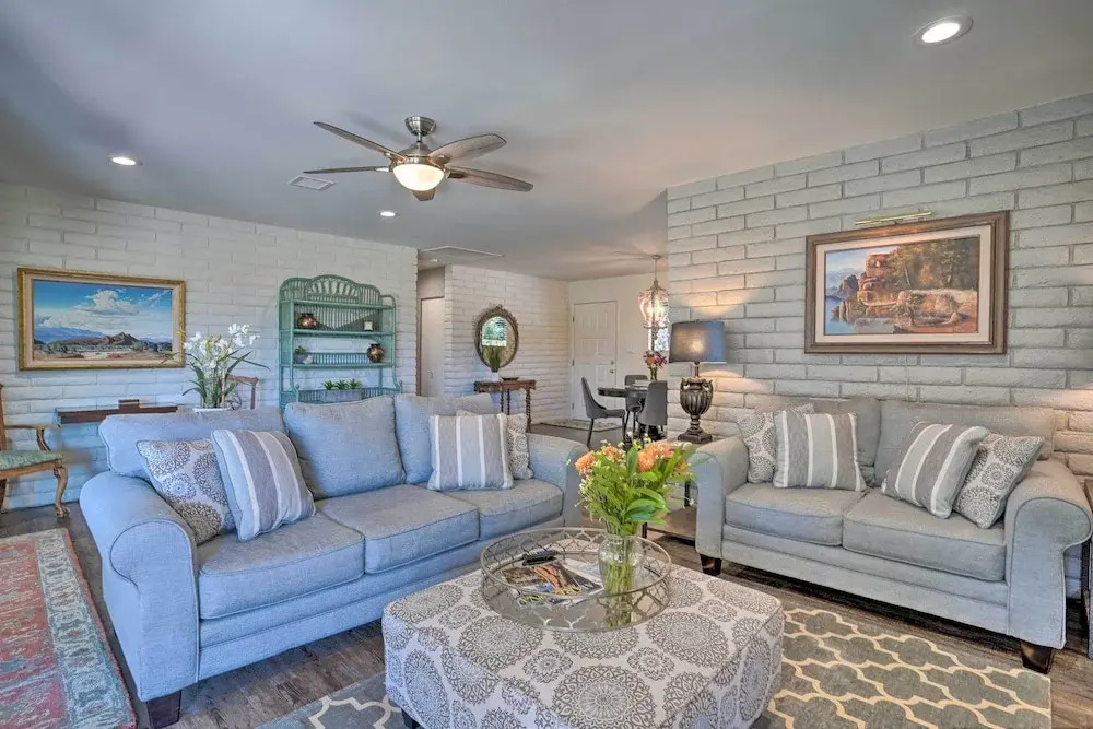 Hot Tub & Spacious Yard: Chino Valley Home!