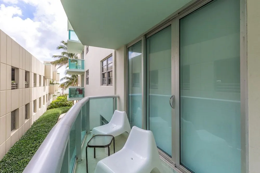 The Tides Ocean Luxury Suites