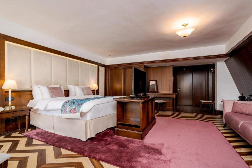 Hotel International