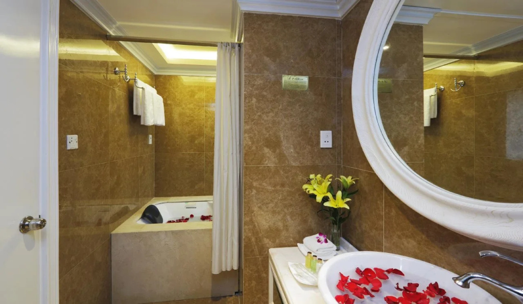 A&EM Saigon Hotel