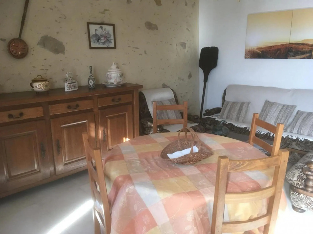 Quaint Holiday Home, Private Pool, close to Nougaro circuit