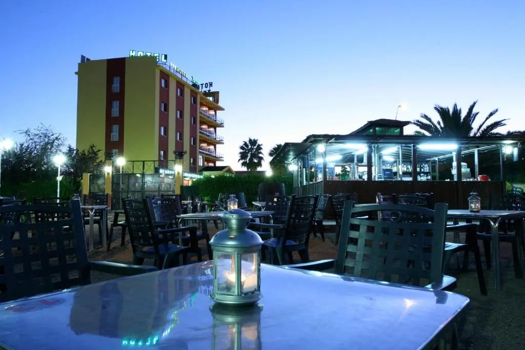 Hotel Zeus