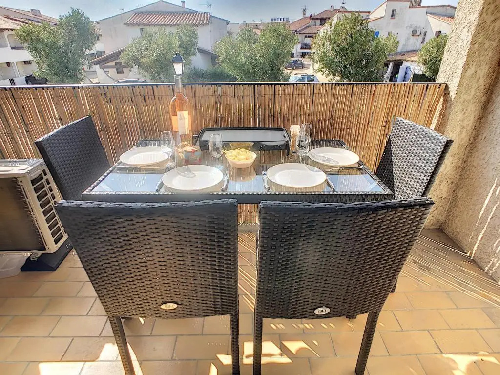 Superbe Duplex aux Saintes terrasse plein sud 3***