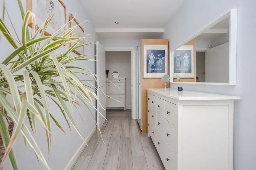 2 Bedroom Penthouse Close To Central London