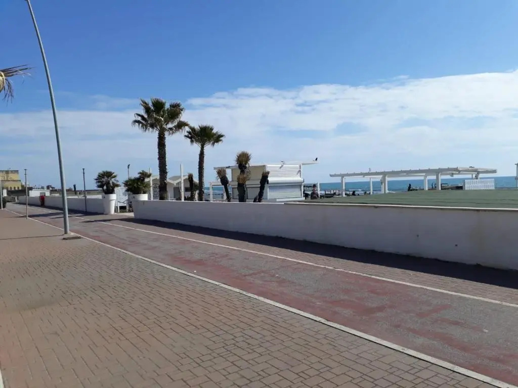 La Terrazza sul Mare di Roma, WiFi, AC