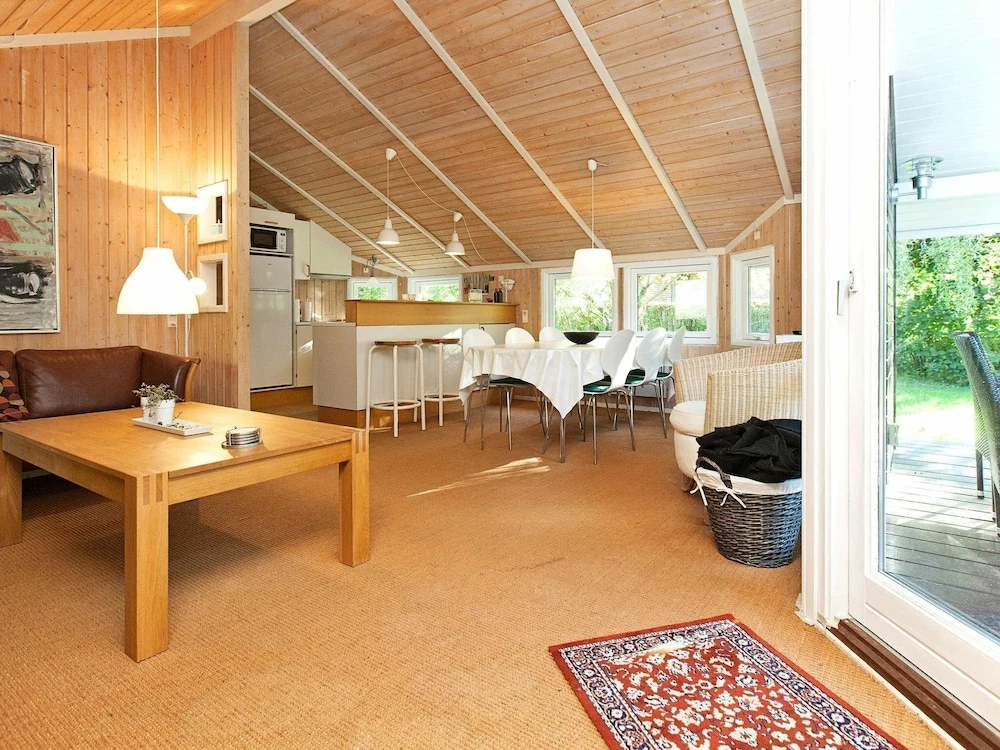 Gorgeous Home In Væggerløse With Sauna