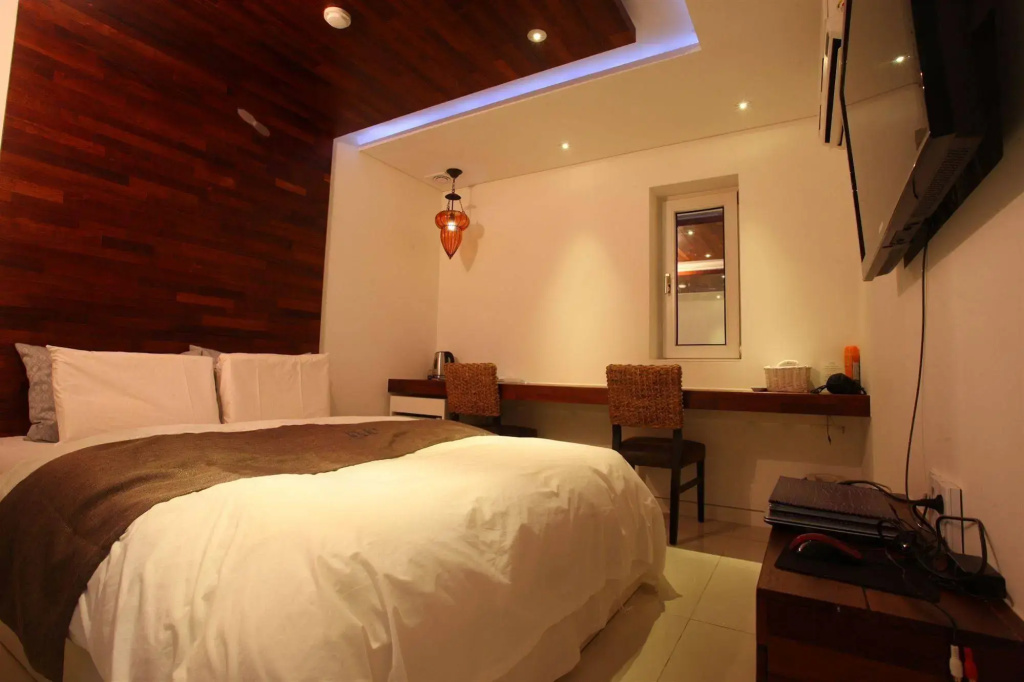 Hotel Jade