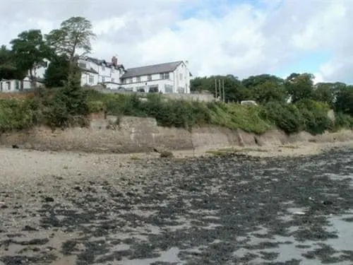 The Old Ferry Inn